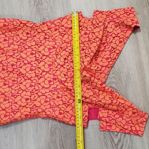 Black Halo Jackie-O Cotton Blend Raschel Lace Orange Pink Pencil Midi Dress Sz 2